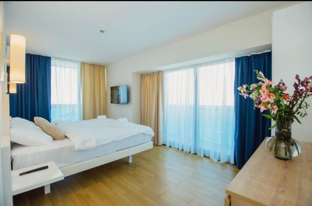 באטומי Lamar Hotel חדר תמונה