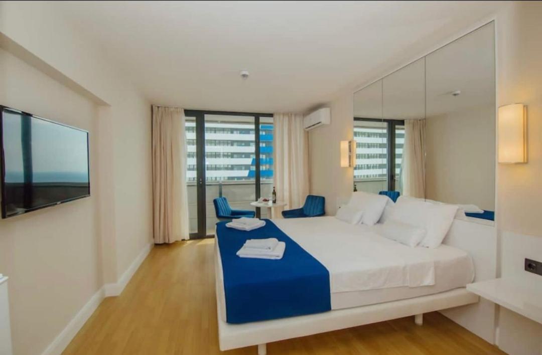 באטומי Lamar Hotel חדר תמונה