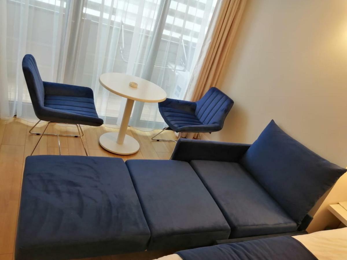 באטומי Lamar Hotel מראה חיצוני תמונה